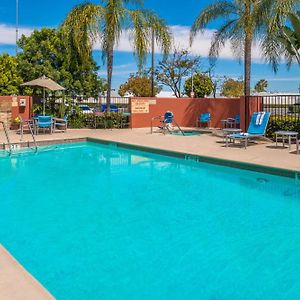 Towneplace Suites By Marriott Anaheim Maingate Near Angel Stadium
